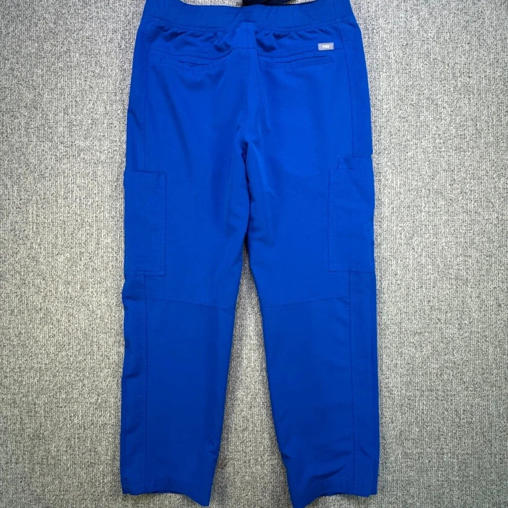 FIGS Axim Cargo Scrub Pants Mens Small‎ Short Royal Blue Medical Uniform